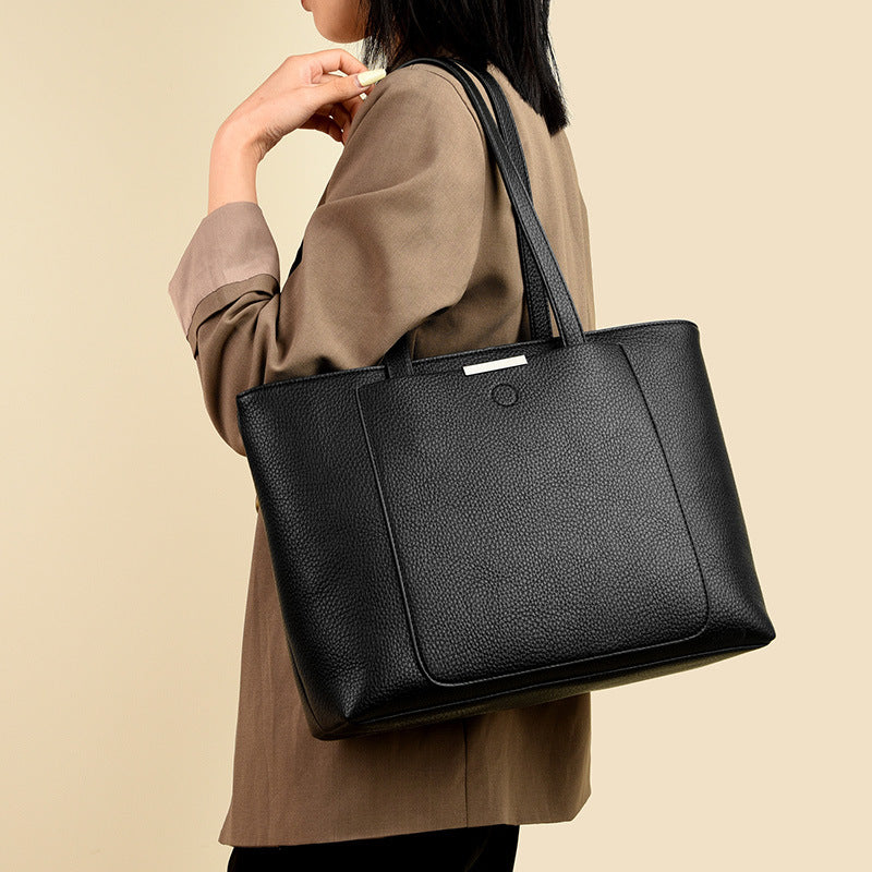 **1 HIGH-END TOTE
