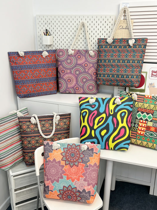 ABSTRACT DESIGN TOTE BAGS