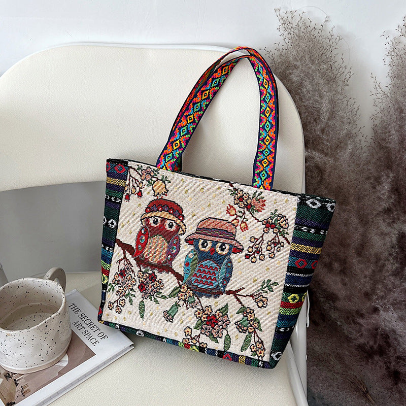 RETRO EMBROIDERY  HAND BAG