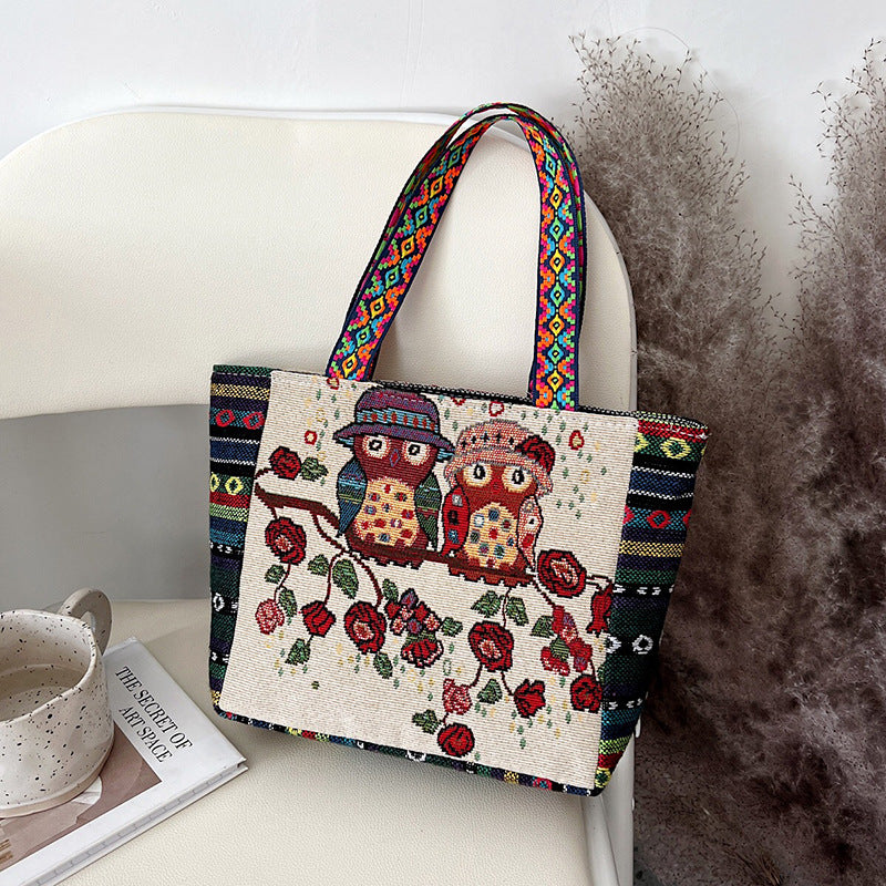 RETRO EMBROIDERY  HAND BAG