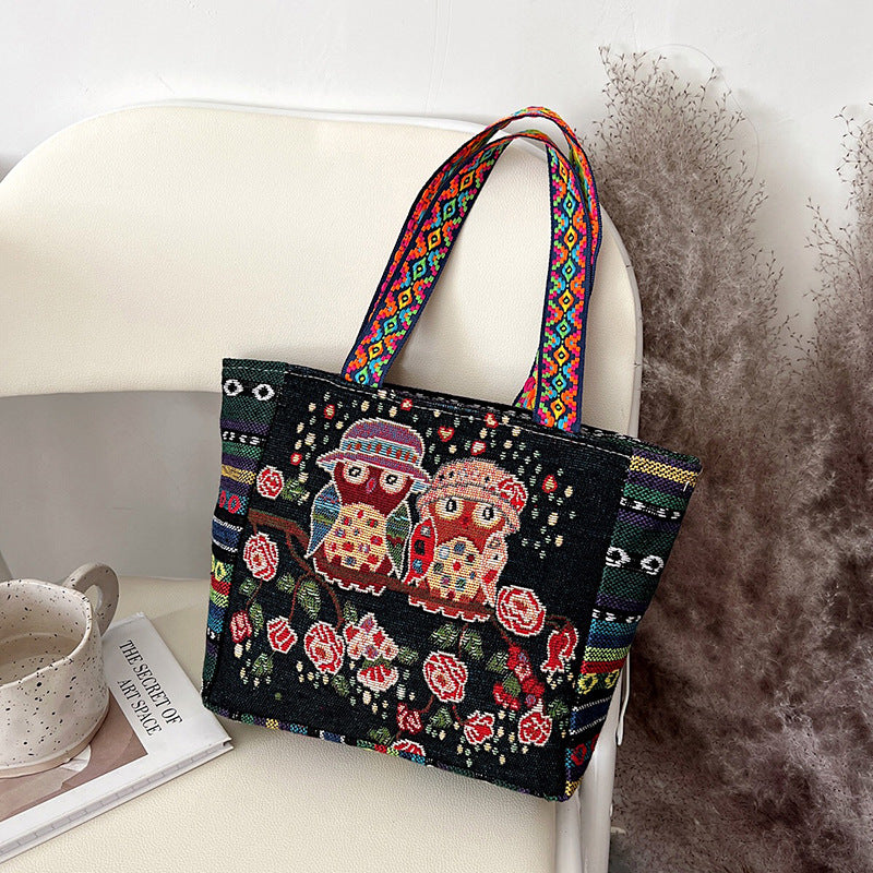 RETRO EMBROIDERY  HAND BAG