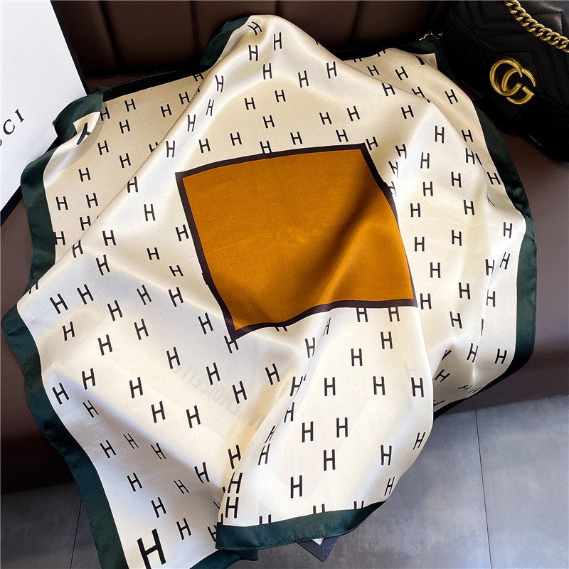 (70CM X 70CM) SILK SCARF BERRY