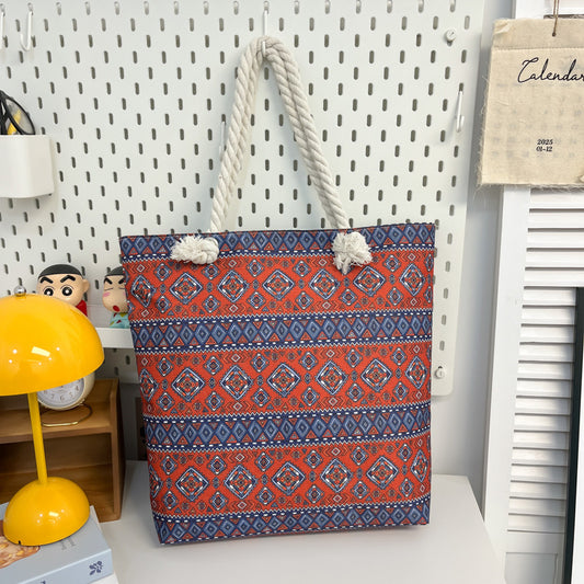 ABSTRACT DESIGN TOTE BAGS